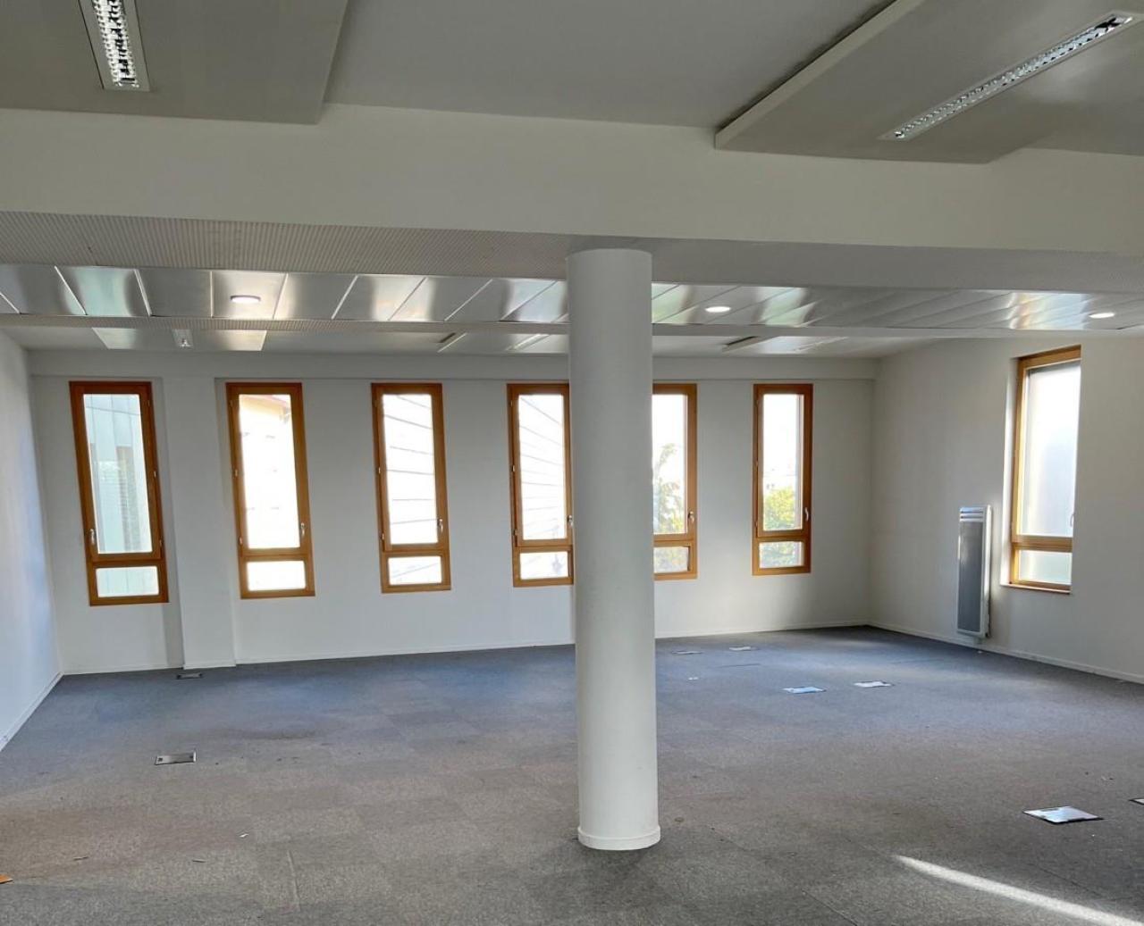 Bureau Lyon 1698m² Location bureau Lyon Rhône OLBUR2316987 34